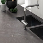 Encimera de porcelánico con fregadero Dekton Fossil