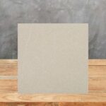 Muestra de porcelánico Dekton Sirocco