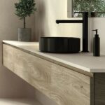 Combinación de madera y encimera de porcelánico Dekton Sasea
