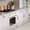 cocina tradicional con Silestone Eternal Serena 20mm