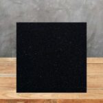 Muestra de cuarzo Silestone Negro Tebas