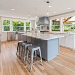 cocina moderna con encimeras Silestone Pearl Jasmine pulido