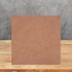 Muestra de porcelánico Dekton Umber
