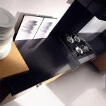 encimera de cocina muestra Compac Azabache