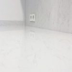 encimera Compac Unique Carrara pulido