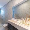 tocador de baño con Dekton Aura
