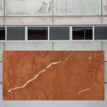losa de mármol Rojo Alicante apomazado