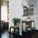 pared de cocina con mármol Bianco Venato