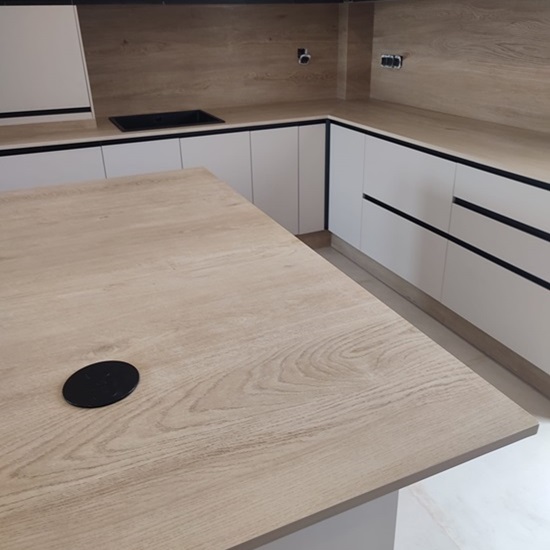 Porcelanico Efecto Madera Estepona