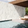 revestimiento pared piscina exterior Coverlam Calacata Vaglie