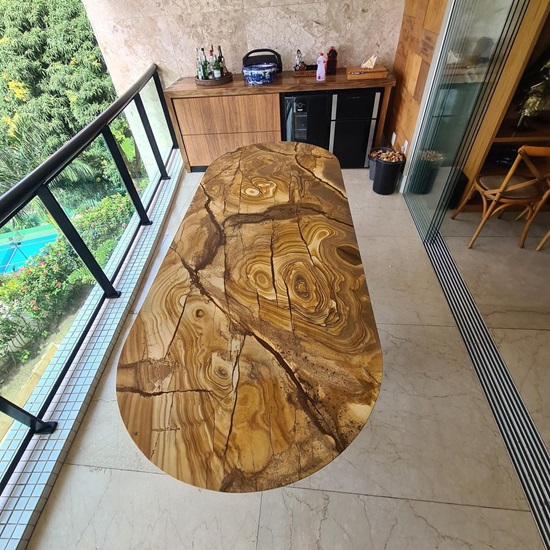 instalación de tope de mesa Cuarcita Palomino