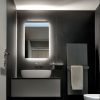 lavabo Laminam Calce Nero en un baño