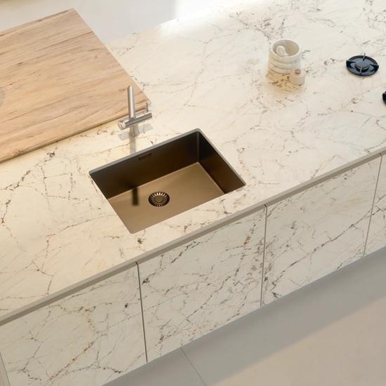 isla cocina con cascada Laminam Fusion White