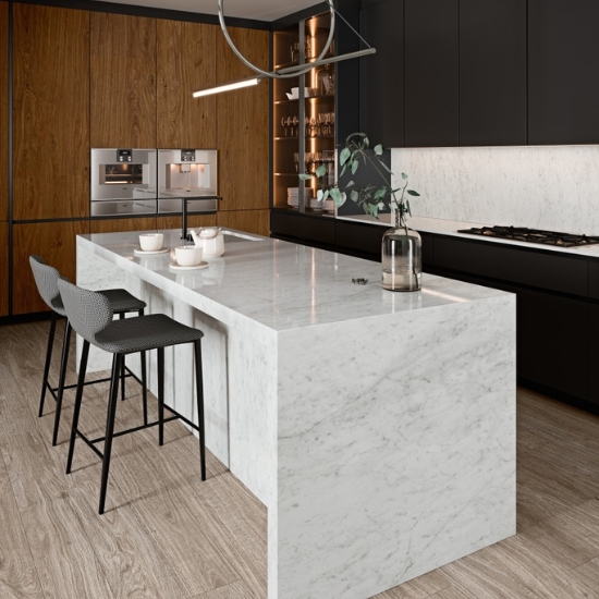 isla con cascada Coverlam Carrara