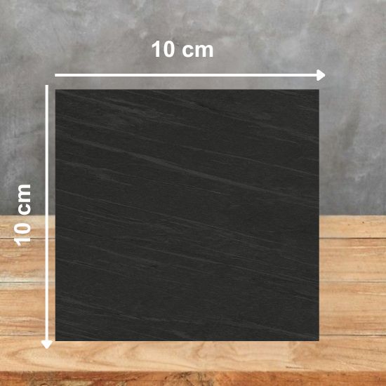 neolith-ignea-10x10-malaga.jpgMuestra pequeña de 10x10 cm de encimera Neolith Ignea, superficie sintered stone resistente para evaluaciones en Málaga