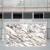Loseta jumbo Sapienstone Fior di Viola 4D de 3200 x 1600 mm con veta pasante full body en efecto mármol blanco y negro
