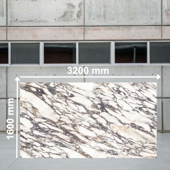 Loseta jumbo Sapienstone Fior di Viola 4D de 3200 x 1600 mm con veta pasante full body en efecto mármol blanco y negro