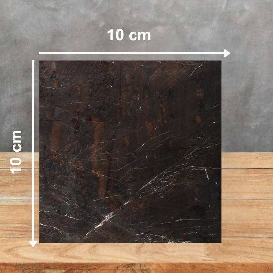 Muestra 10x10 cm cuarcita Terra Goiana negra con vetas blancas