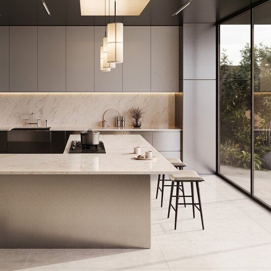 Isla de cocina con encimera ÉCLOS Landr mármol crema en cocina contemporánea