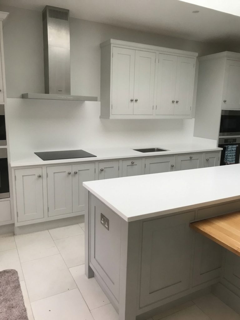 Neolith Arctic White pure white kitchen worktops and island on the Costa del Sol